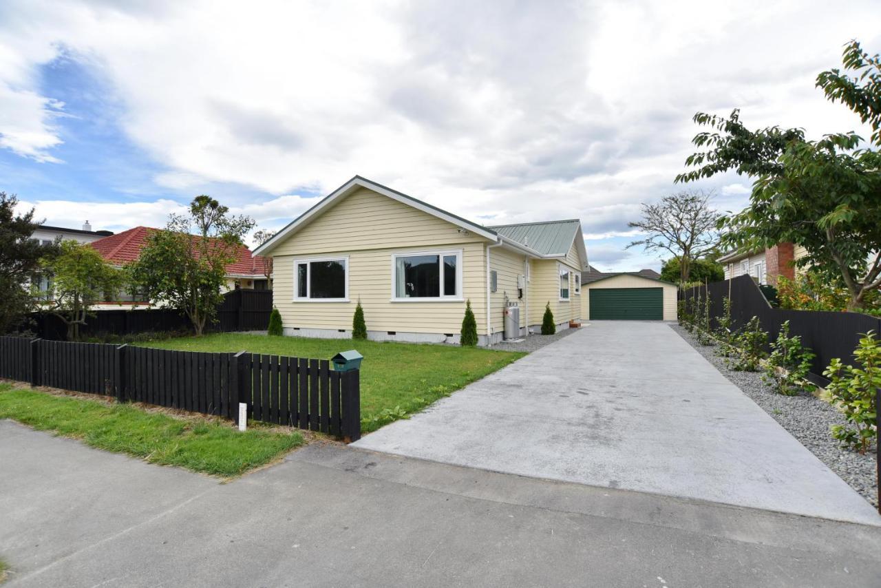 Weston Villa - Christchurch Holiday Homes Extérieur photo